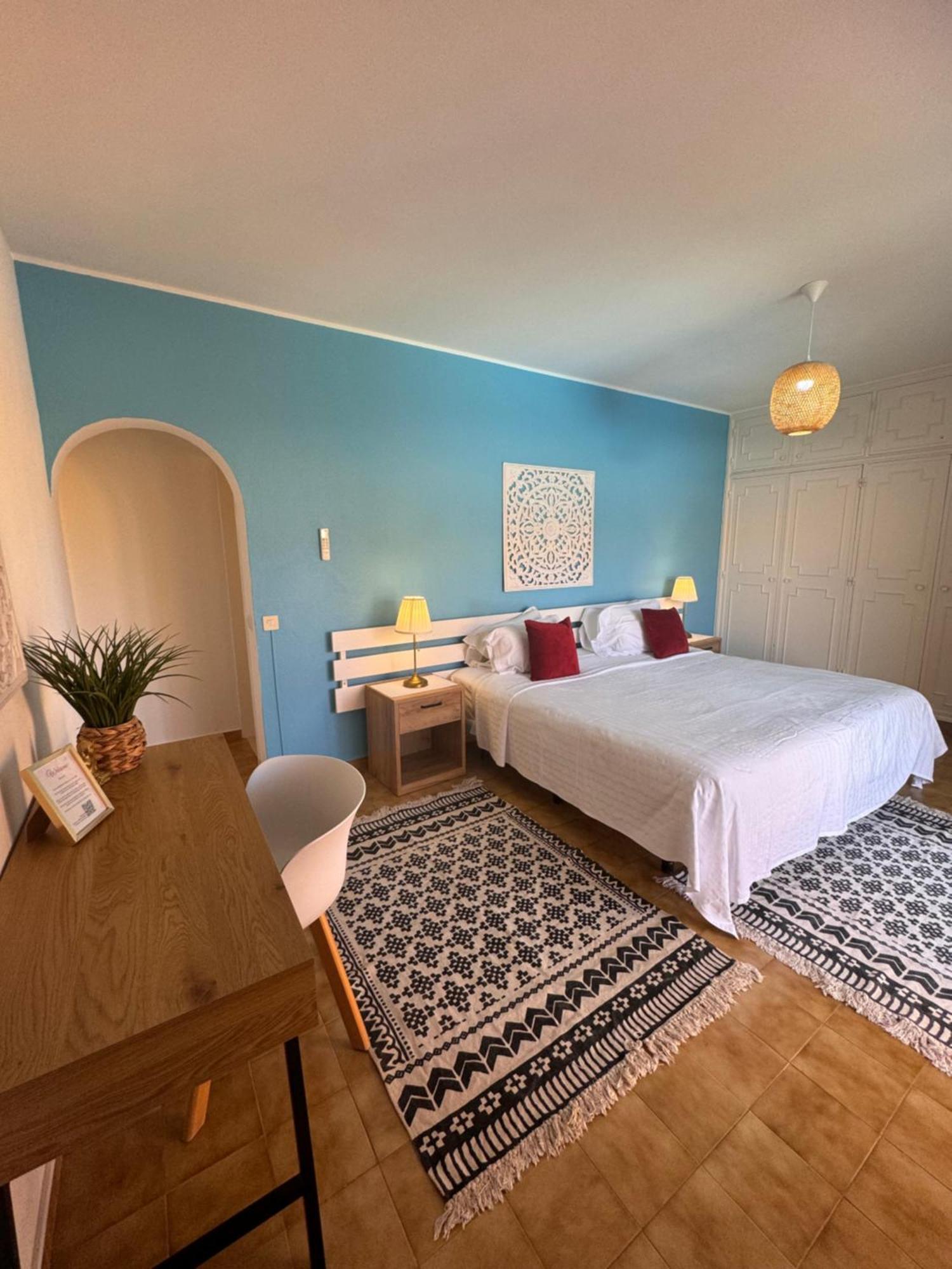 Casa Concha - Peaceful And Relaxing Gasthof Lagos